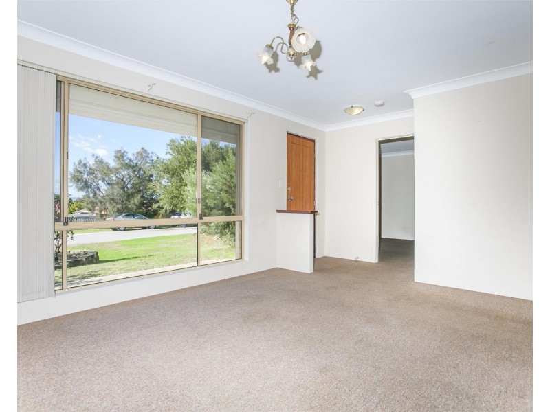 41 Welland Way, Beechboro WA 6063