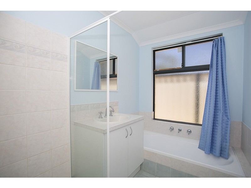 42 Hamersley Street, Midland WA 6056