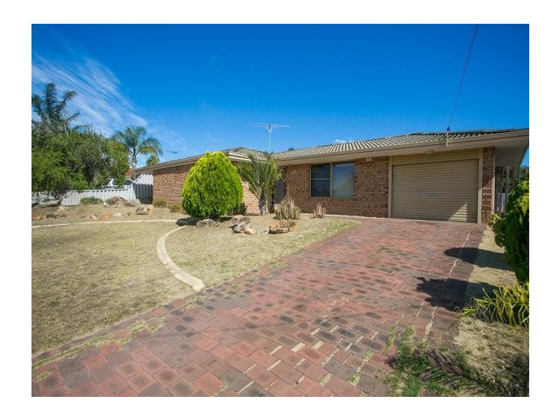 28 Parin Road, Marangaroo WA 6064