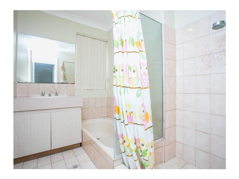 28 Parin Road, Marangaroo WA 6064