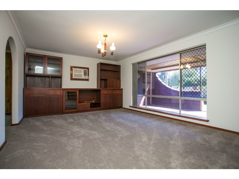 6 Rugby Street, Bassendean WA 6054