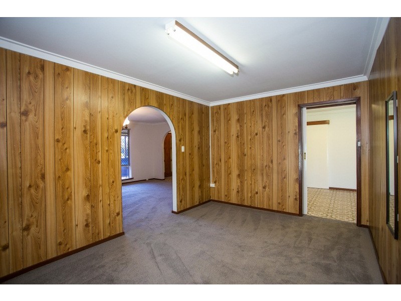 6 Rugby Street, Bassendean WA 6054