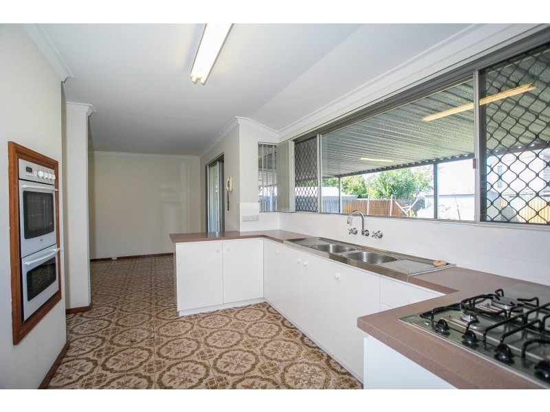 6 Rugby Street, Bassendean WA 6054