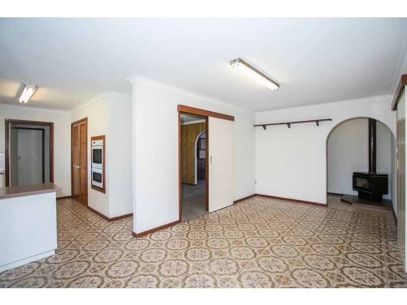 6 Rugby Street, Bassendean WA 6054