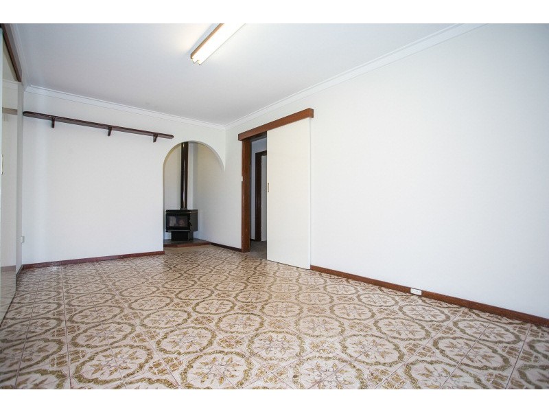 6 Rugby Street, Bassendean WA 6054