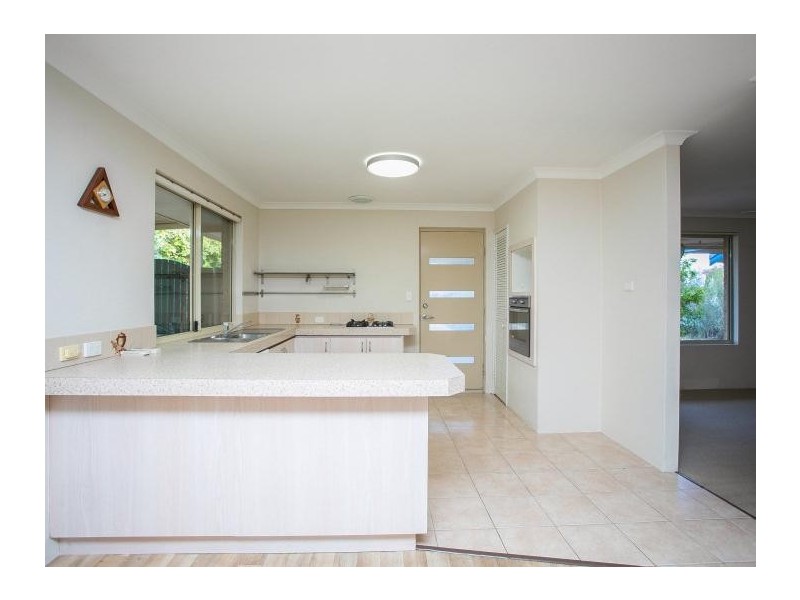 100 The Avenue, Alexander Heights WA 6064