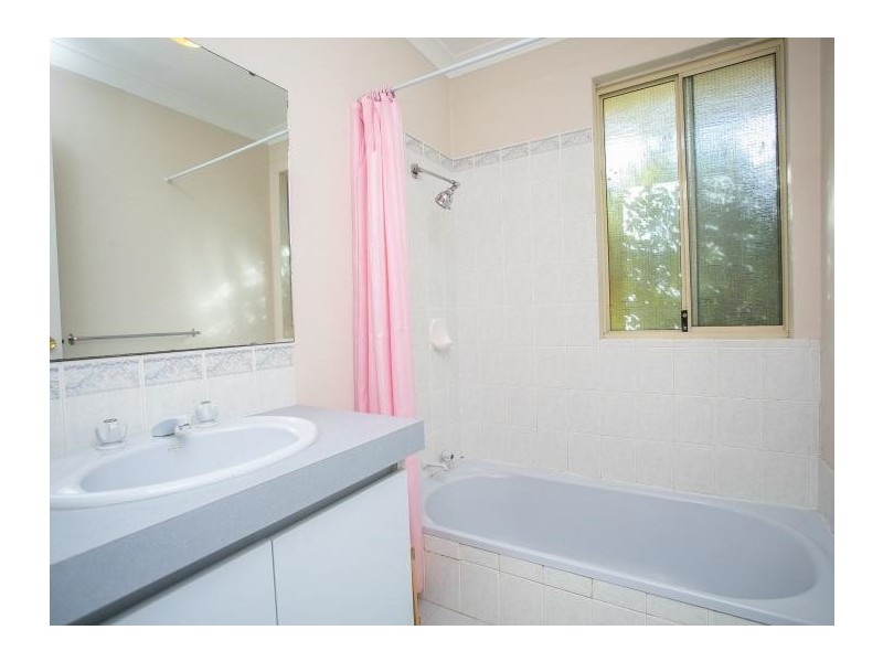 100 The Avenue, Alexander Heights WA 6064