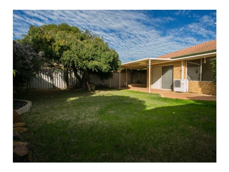 100 The Avenue, Alexander Heights WA 6064