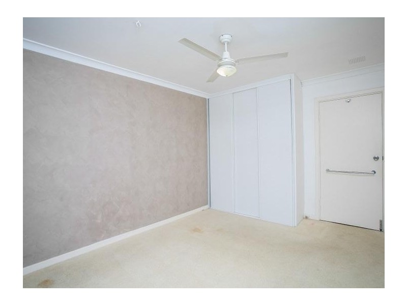 20 Winterton Way, Girrawheen WA 6064