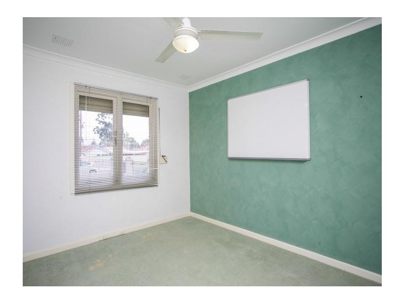 20 Winterton Way, Girrawheen WA 6064