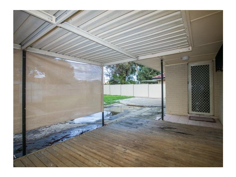 20 Winterton Way, Girrawheen WA 6064