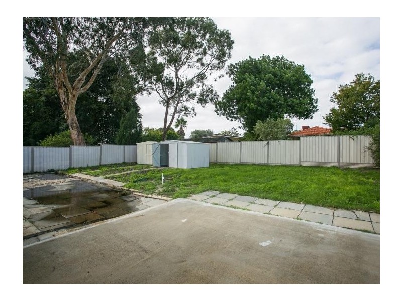 20 Winterton Way, Girrawheen WA 6064