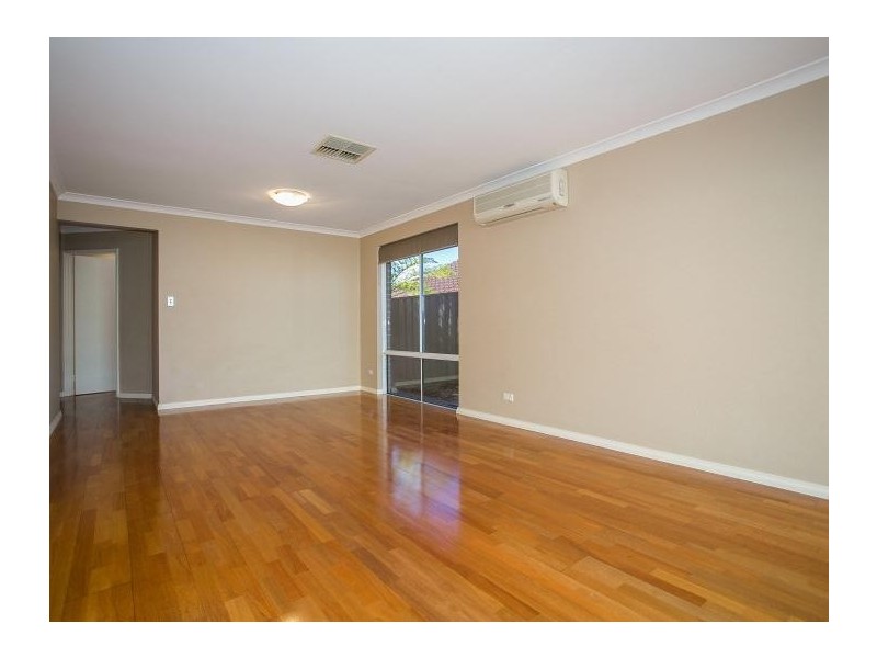 7 Brookway Retreat, Landsdale WA 6065