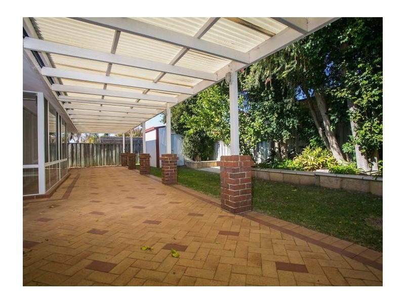 7 Brookway Retreat, Landsdale WA 6065