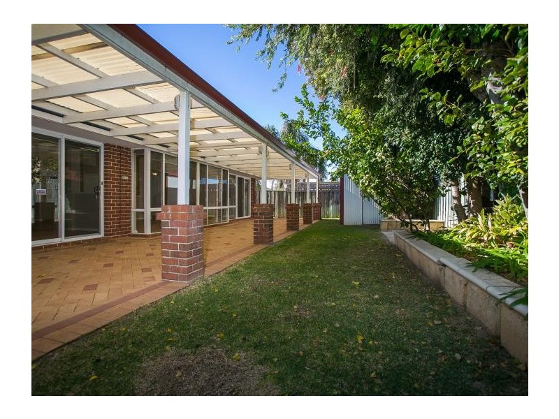 7 Brookway Retreat, Landsdale WA 6065