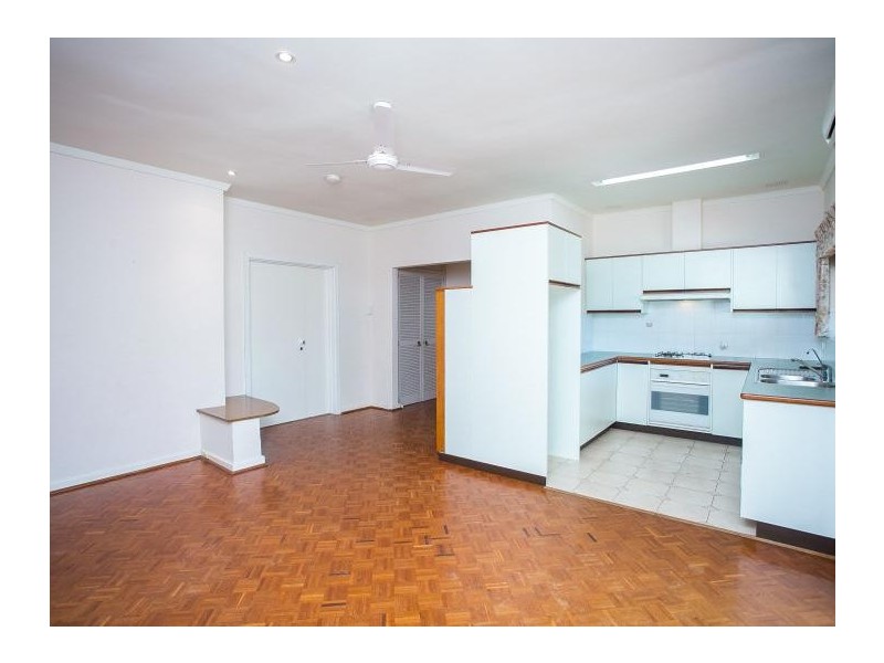13 Davidson Road, Attadale WA 6156