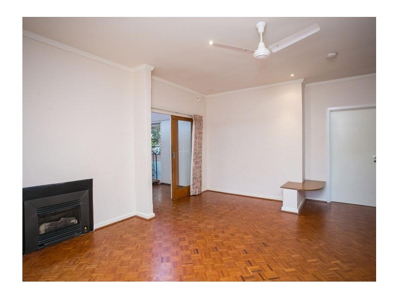 13 Davidson Road, Attadale WA 6156
