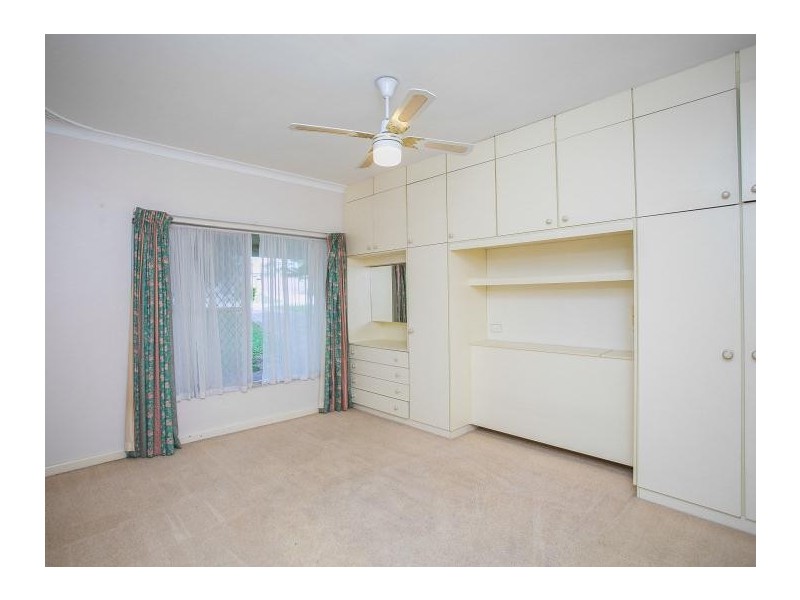 13 Davidson Road, Attadale WA 6156