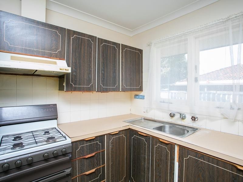 4 Norbury Way, Langford WA 6147