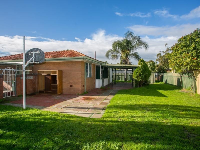 4 Norbury Way, Langford WA 6147