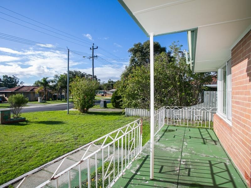 4 Norbury Way, Langford WA 6147