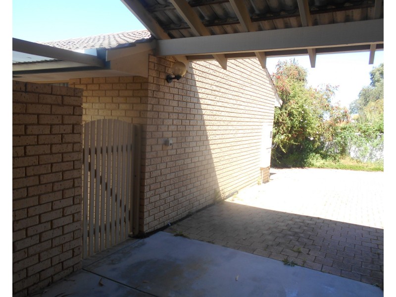 4/12 Fogerthorpe Crescent, Maylands WA 6051