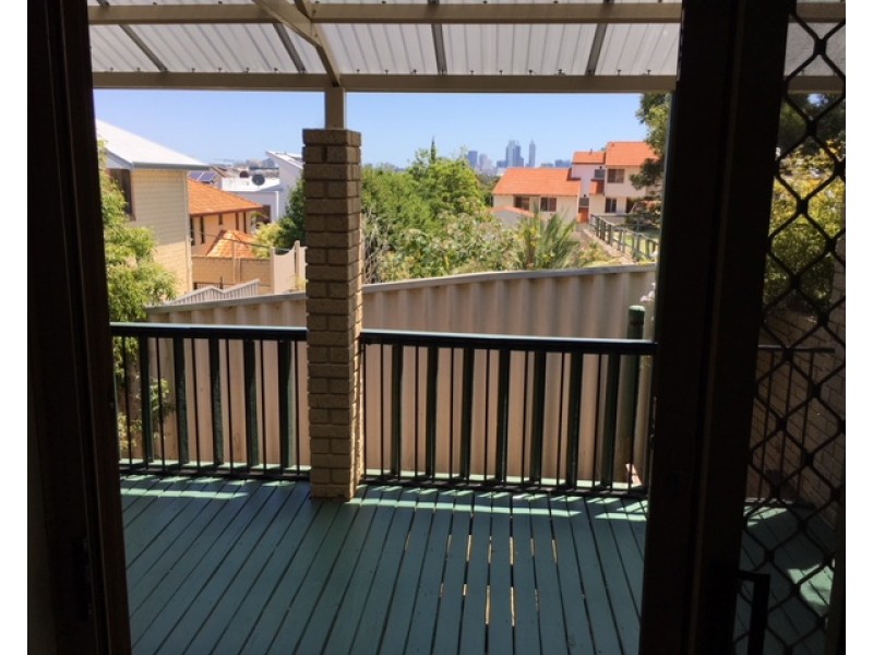 4/12 Fogerthorpe Crescent, Maylands WA 6051