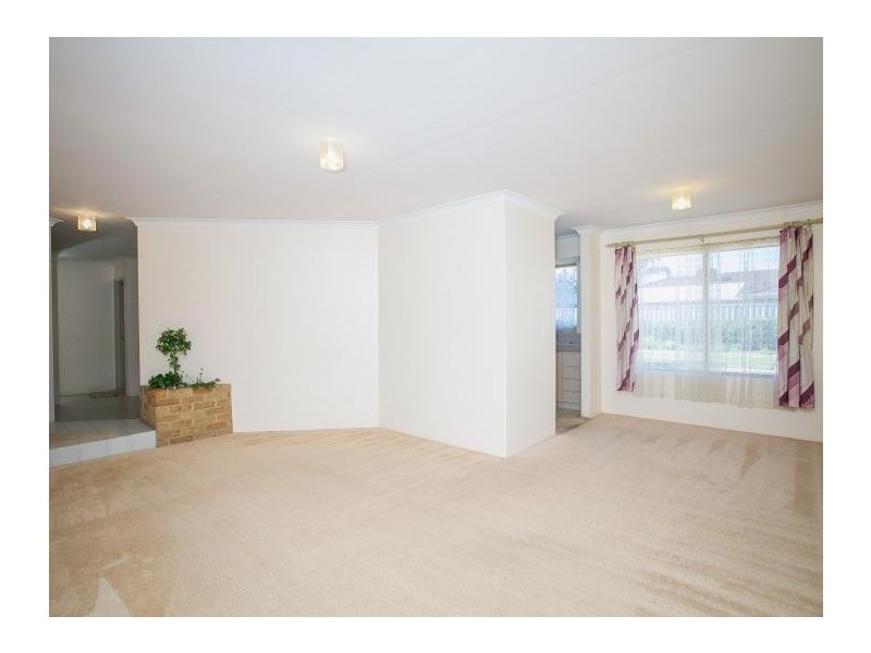 5 Cocos Grove, Kiara WA 6054