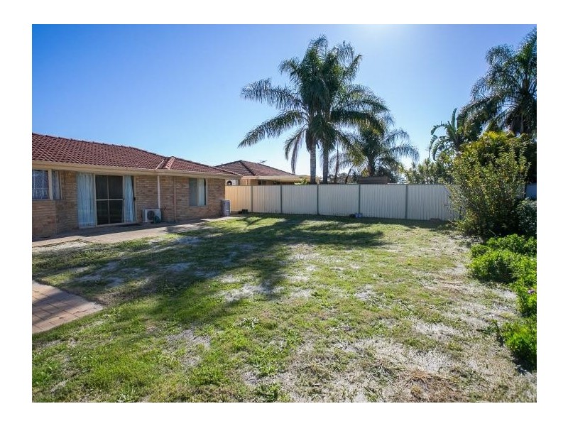 5 Cocos Grove, Kiara WA 6054