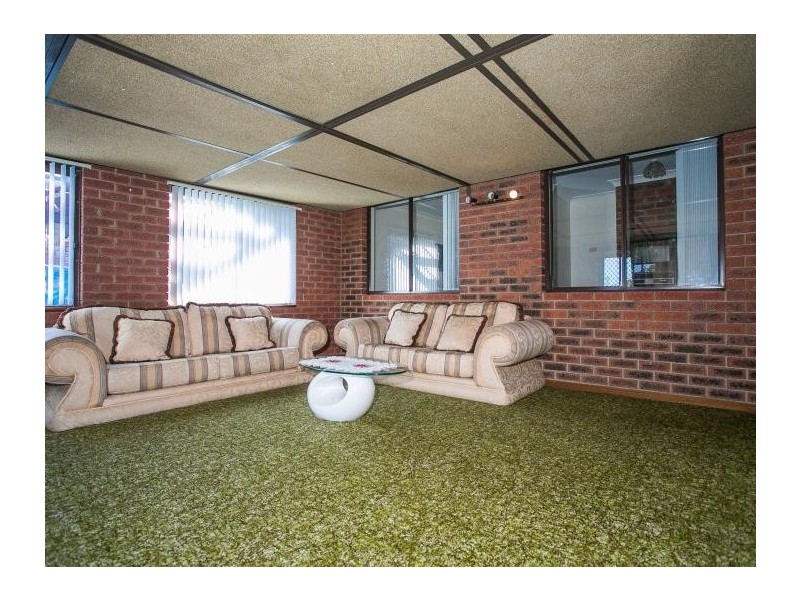 6 Hull Way, Beechboro WA 6063