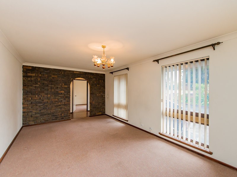 5 Bailey Place, Beechboro WA 6063
