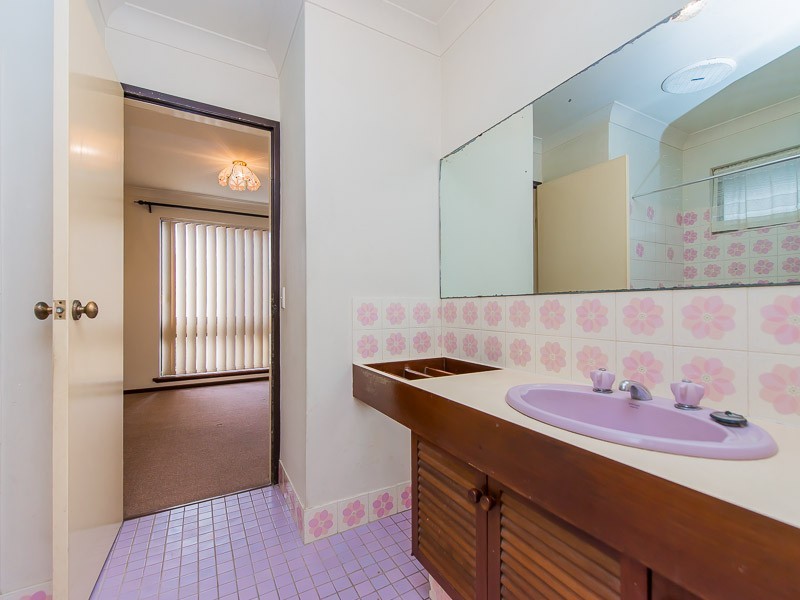 5 Bailey Place, Beechboro WA 6063