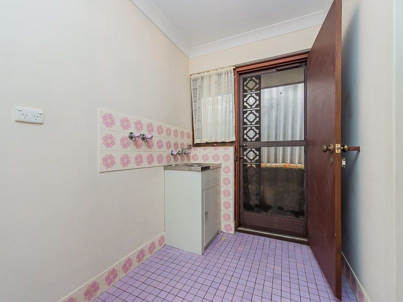 5 Bailey Place, Beechboro WA 6063