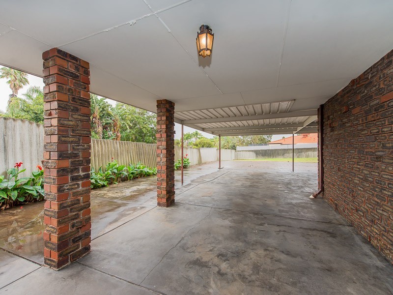 5 Bailey Place, Beechboro WA 6063