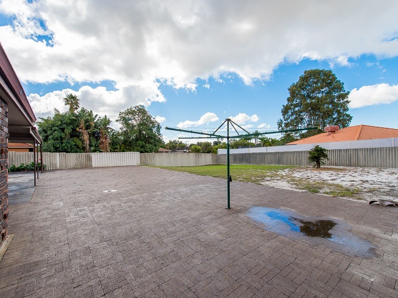 5 Bailey Place, Beechboro WA 6063