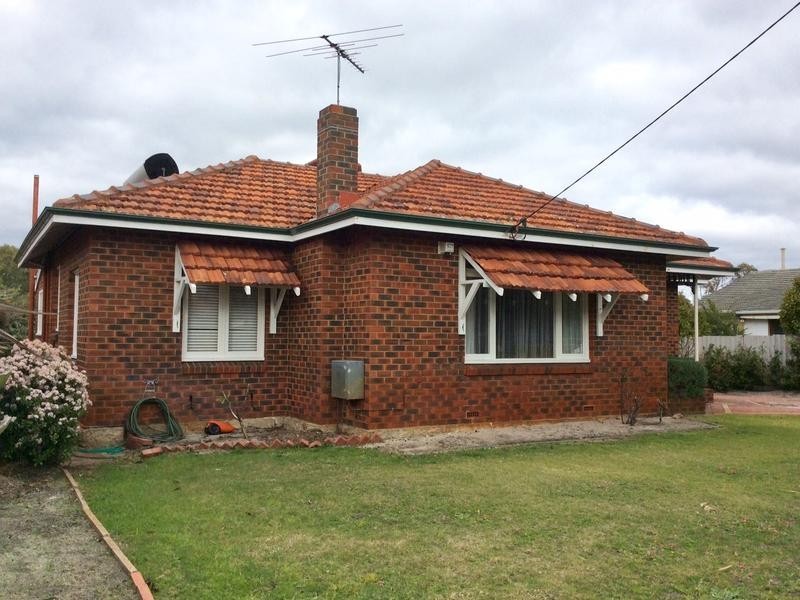 5 Mcglew Street, Eden Hill WA 6054