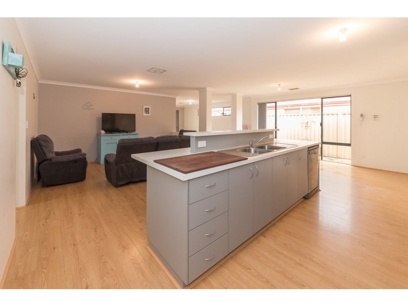10 Kandimak Boulevard, Byford WA 6122