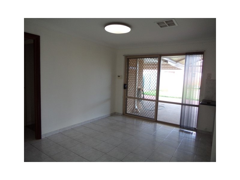 2 Satellite Retreat, Kiara WA 6054