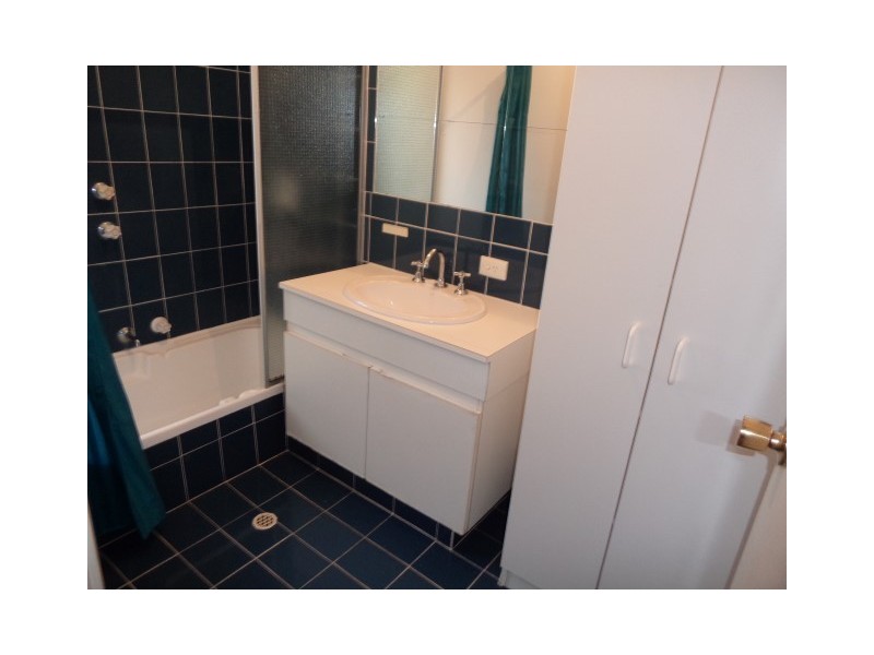 2 Satellite Retreat, Kiara WA 6054