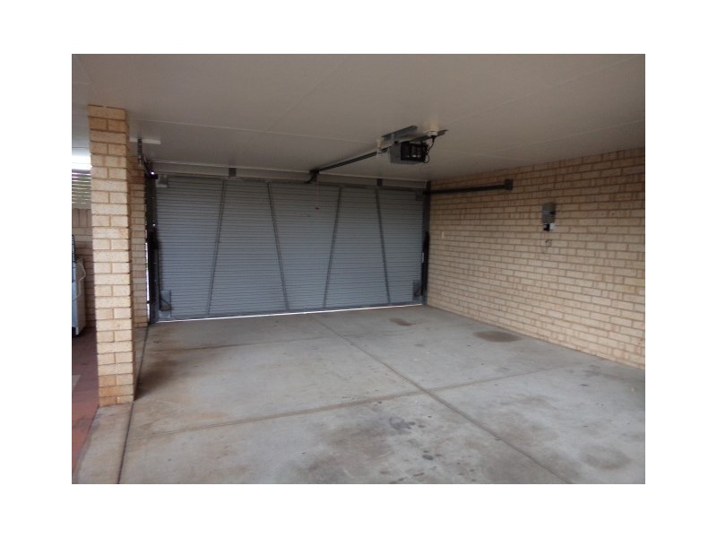 2 Satellite Retreat, Kiara WA 6054