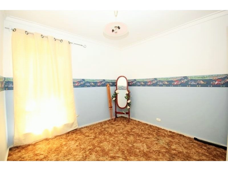 40 Hull Way, Beechboro WA 6063
