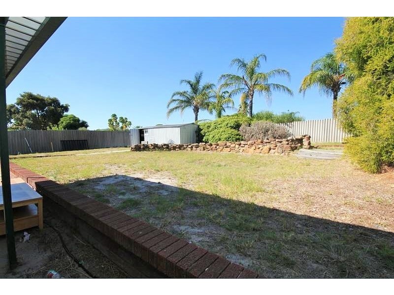 40 Hull Way, Beechboro WA 6063
