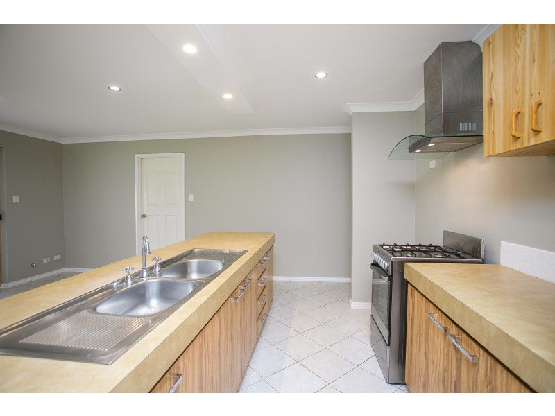 36 Lena Crescent, Beechboro WA 6063