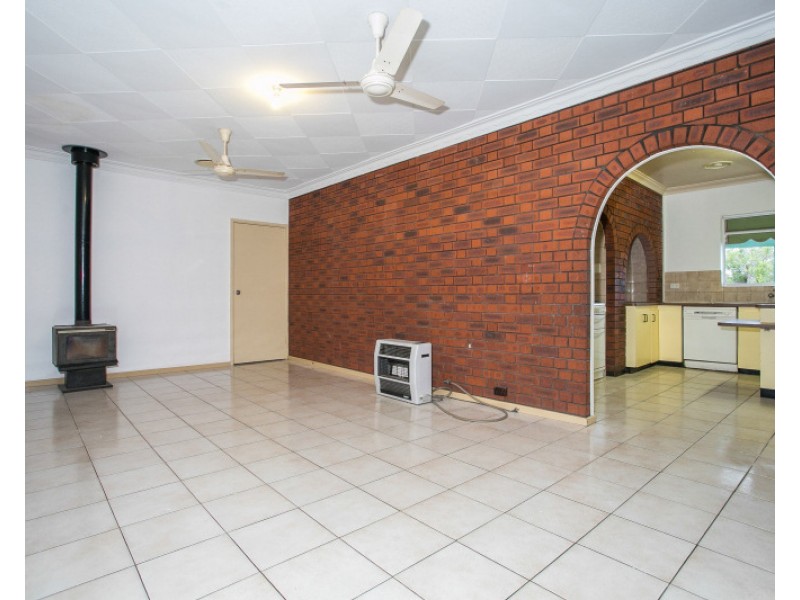 26 Baker Court, Langford WA 6147