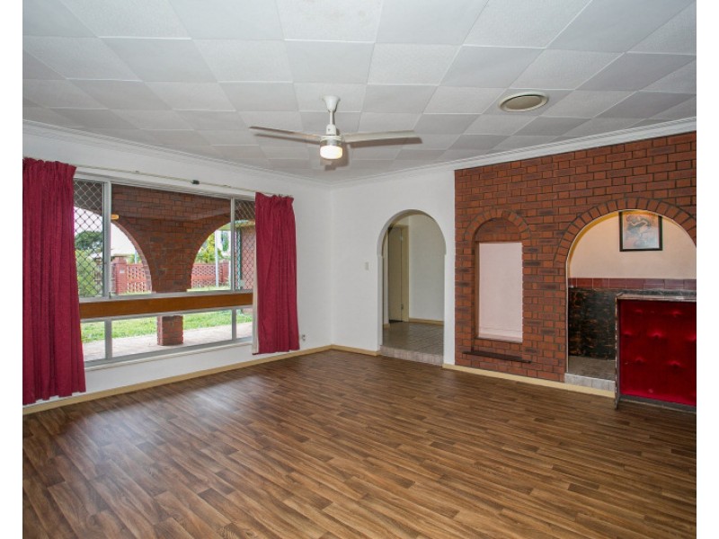 26 Baker Court, Langford WA 6147