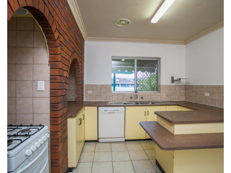 26 Baker Court, Langford WA 6147