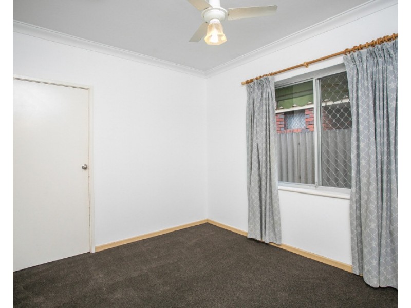 26 Baker Court, Langford WA 6147