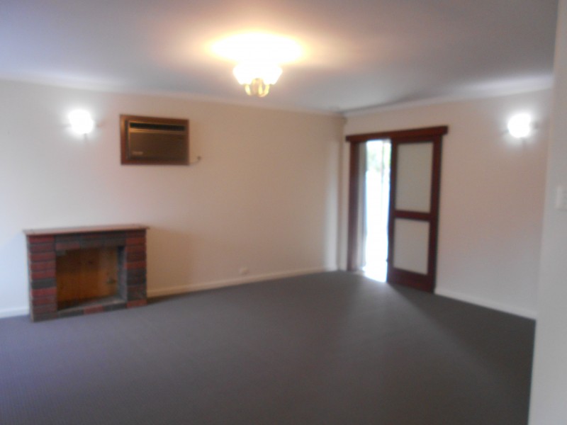 14 Seale Street, Beckenham WA 6107