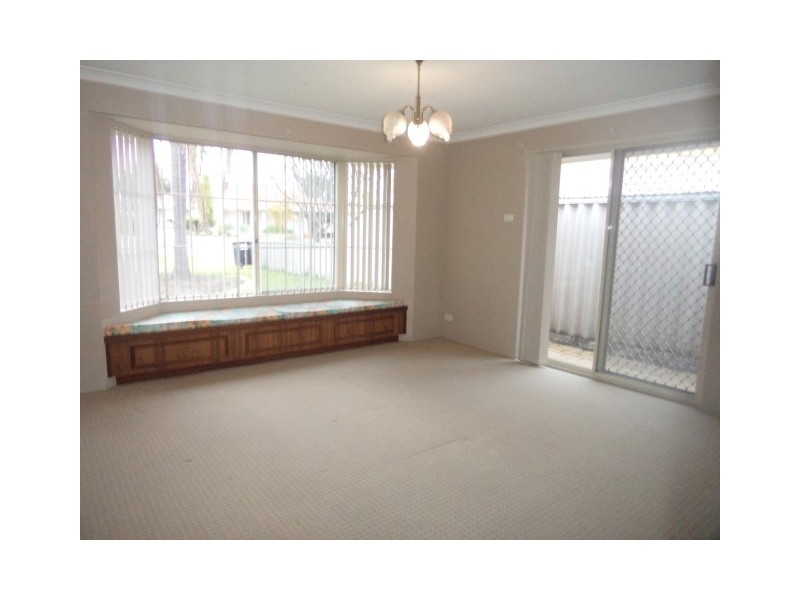 21 Desault Cove, Ballajura WA 6066