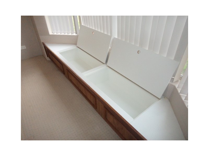 21 Desault Cove, Ballajura WA 6066